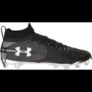 Brand New Under Armour football cleats NWOT CHROME BOTTOMS